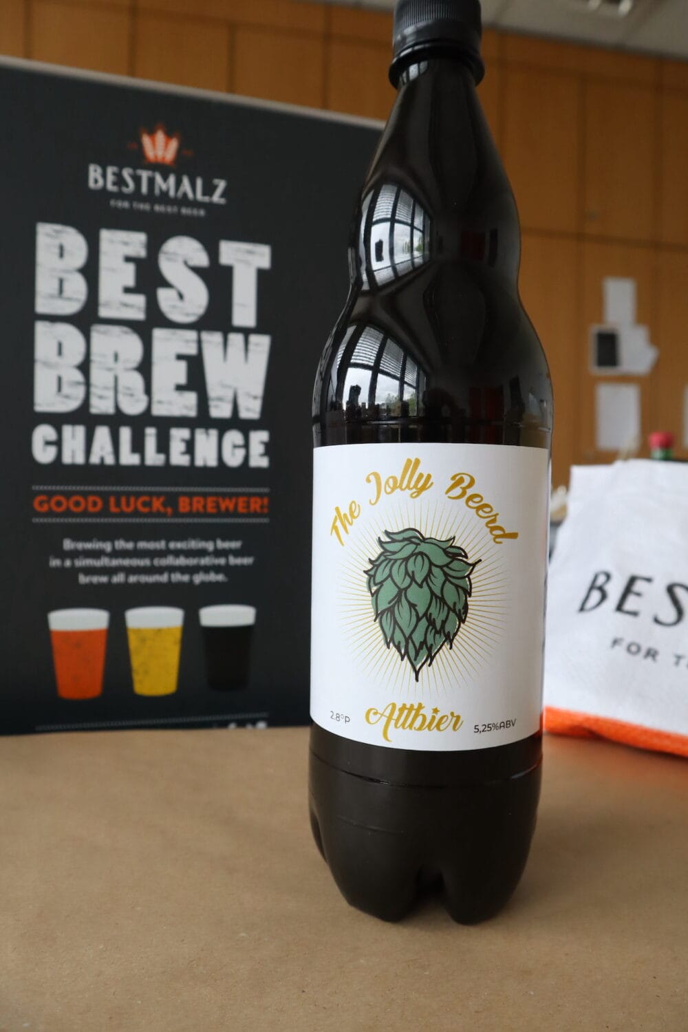 2022-05_Einsendungen_BestBrewChallenge_Bestmalz_Brauerei-The-Jolly-Beerd_Bulgarien-1-1000×1500